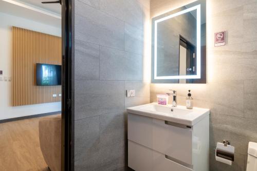 dc residence phuket