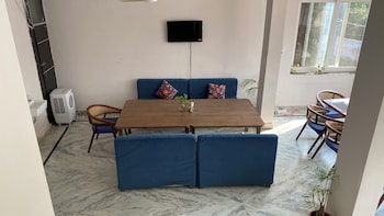 sonis mansion 100m from khajuraho temples