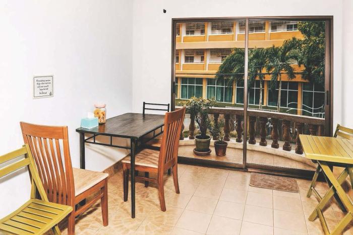 kamala orchid guesthouse