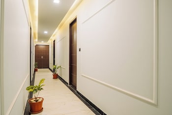 The Sky Touch,,3 star