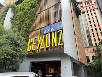 ceylonz suites by icefly homs