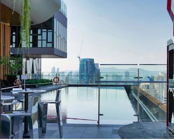 Ceylonz Suites By Icefly Hom's,,3 star