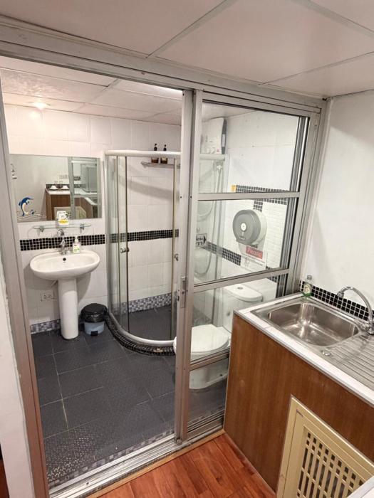 moonlight bar and restaurant