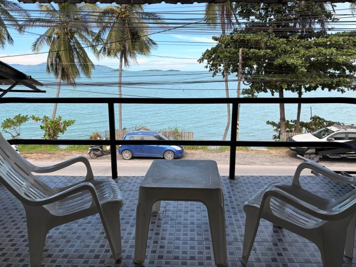 moonlight bar and restaurant