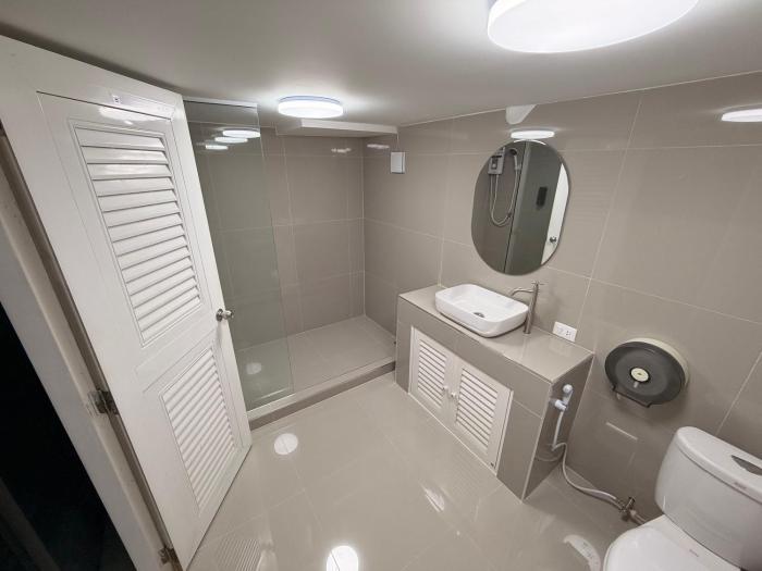 moonlight bar and restaurant