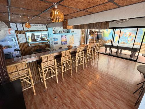 moonlight bar and restaurant