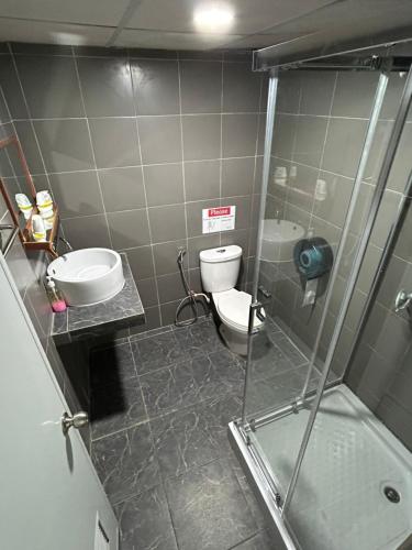 moonlight bar and restaurant