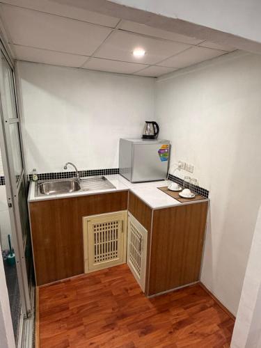 moonlight bar and restaurant