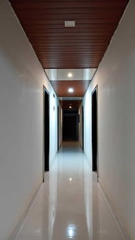 Hotel Jijau Darbar,,2 star
