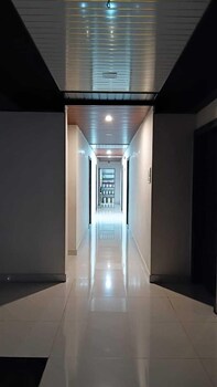 Hotel Jijau Darbar,,2 star