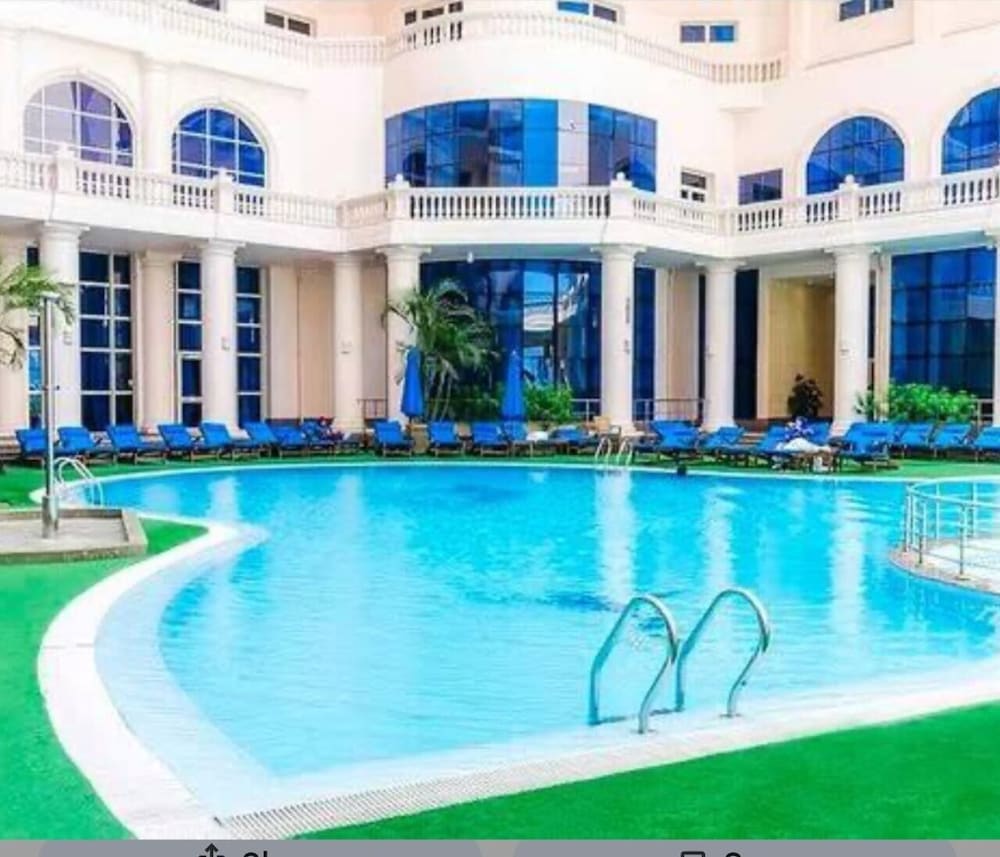 badis hotel