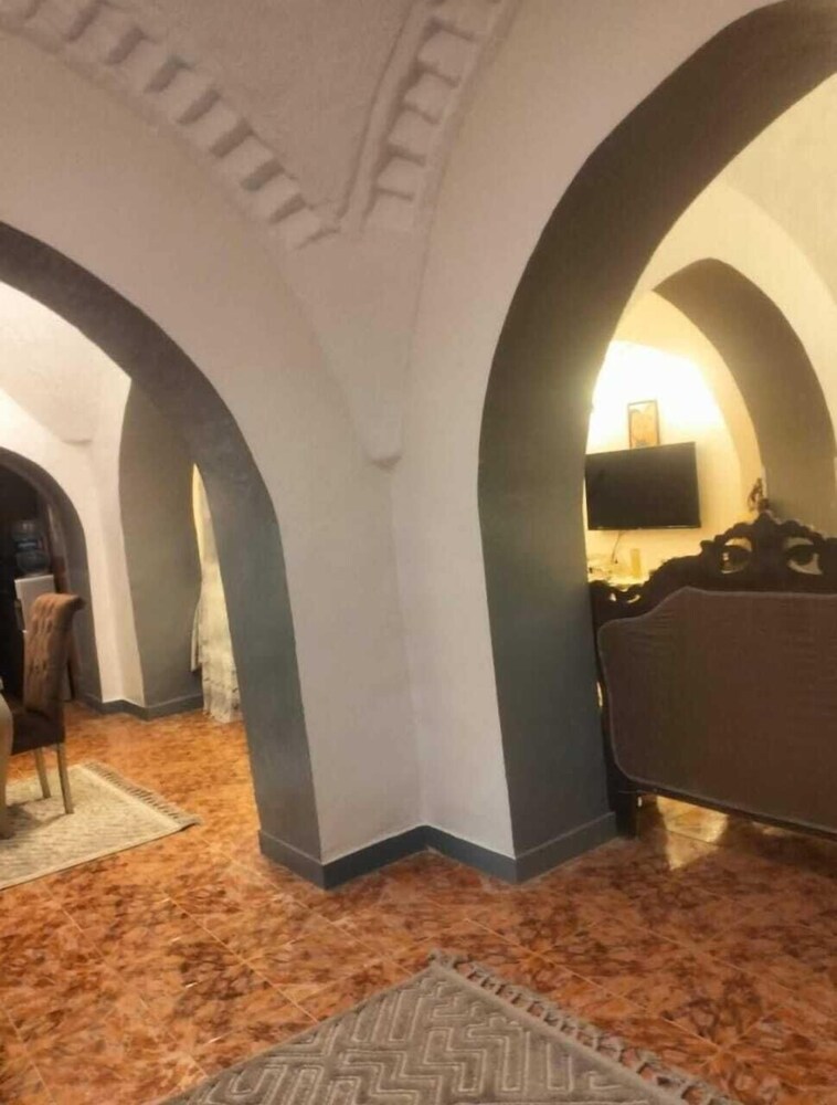 badis hotel