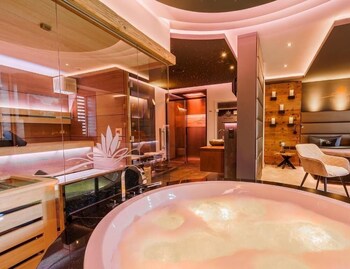 badis hotel