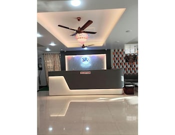 Hotel Shree Rajrajeshwar Palace,,2 star