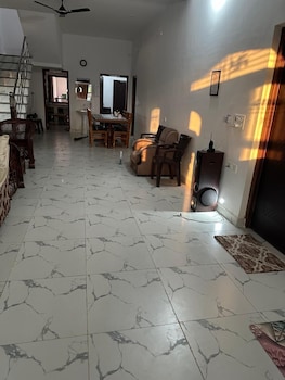 Wilder Lust Homestay,,3 star