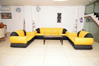 hotel ndbl near hari ki pauri haridwar