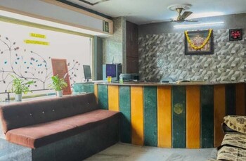 Hotel Sri Kalaga,,2 star