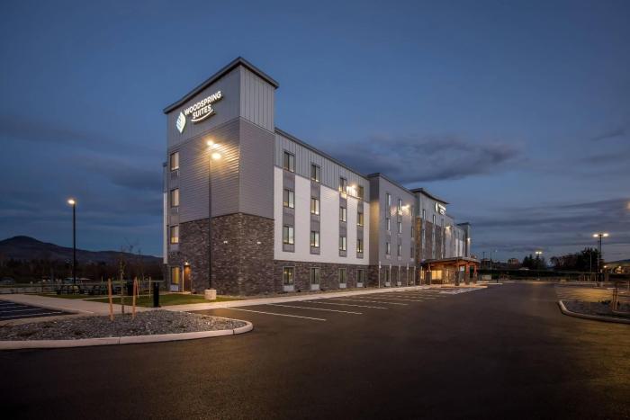 woodspring suites medford near i 5