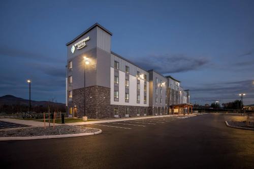 woodspring suites medford near i 5
