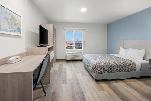 woodspring suites medford near i 5