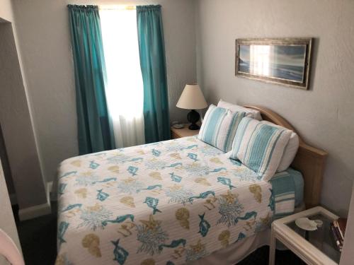 surfside suites