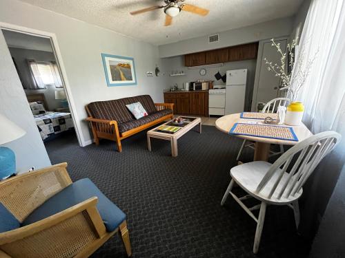 surfside suites