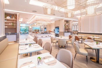 grande centre point prestige bangkok