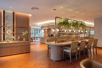 grande centre point prestige bangkok