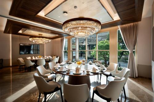 grande centre point prestige bangkok