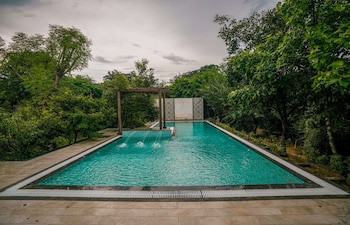 sisodia bagh luxury boutique resort