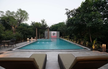 sisodia bagh luxury boutique resort