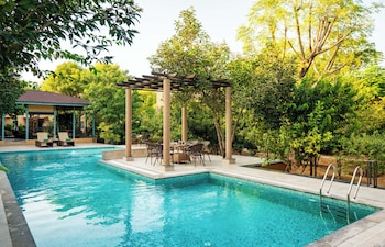 sisodia bagh luxury boutique resort