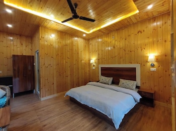 Anand-Ganga Yoga Guesthouse,,2 star