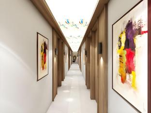 privilon hotel iscon