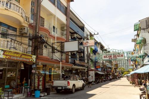 sea inn pattaya