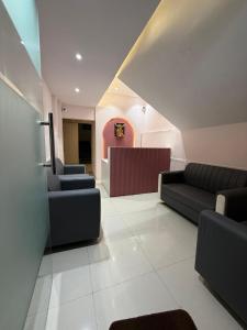 hotel elite stay mahalunge pune