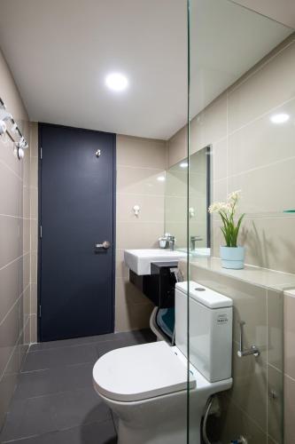 stylish sunway grid 2br loft 5mins to legoland