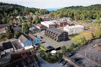 the windmoor hotel