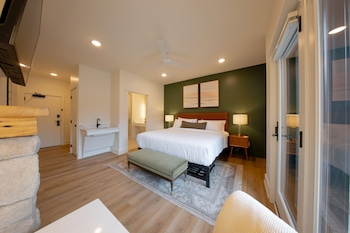 the windmoor hotel
