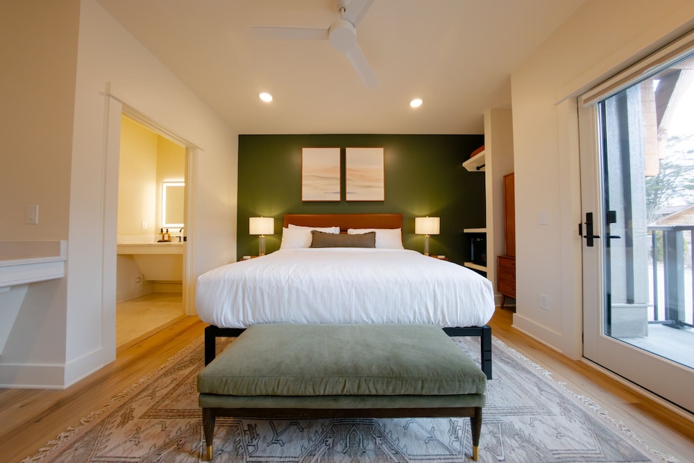 the windmoor hotel