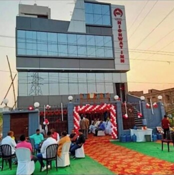 Motel Highway Inn,,2 star