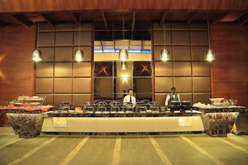 Dhanalakshmi Srinivasan Hotels Pvt Ltd,,3 star