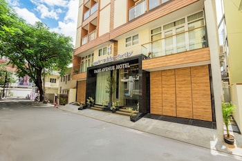 park avenue hotel bannerghata road