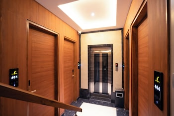 park avenue hotel bannerghata road