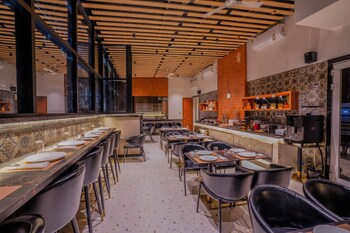 park avenue hotel bannerghata road