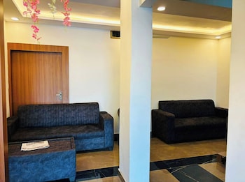 Hotel Imperial Inn Varanasi,,3 star