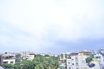 hotel noble nook 100 ft road indiranagar