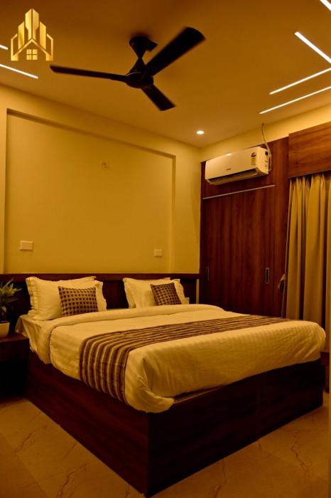 hotel noble nook 100 ft road indiranagar