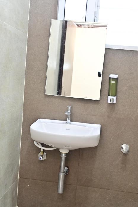 hotel noble nook 100 ft road indiranagar