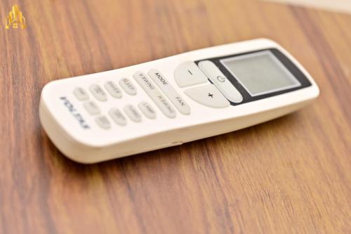 hotel noble nook 100 ft road indiranagar